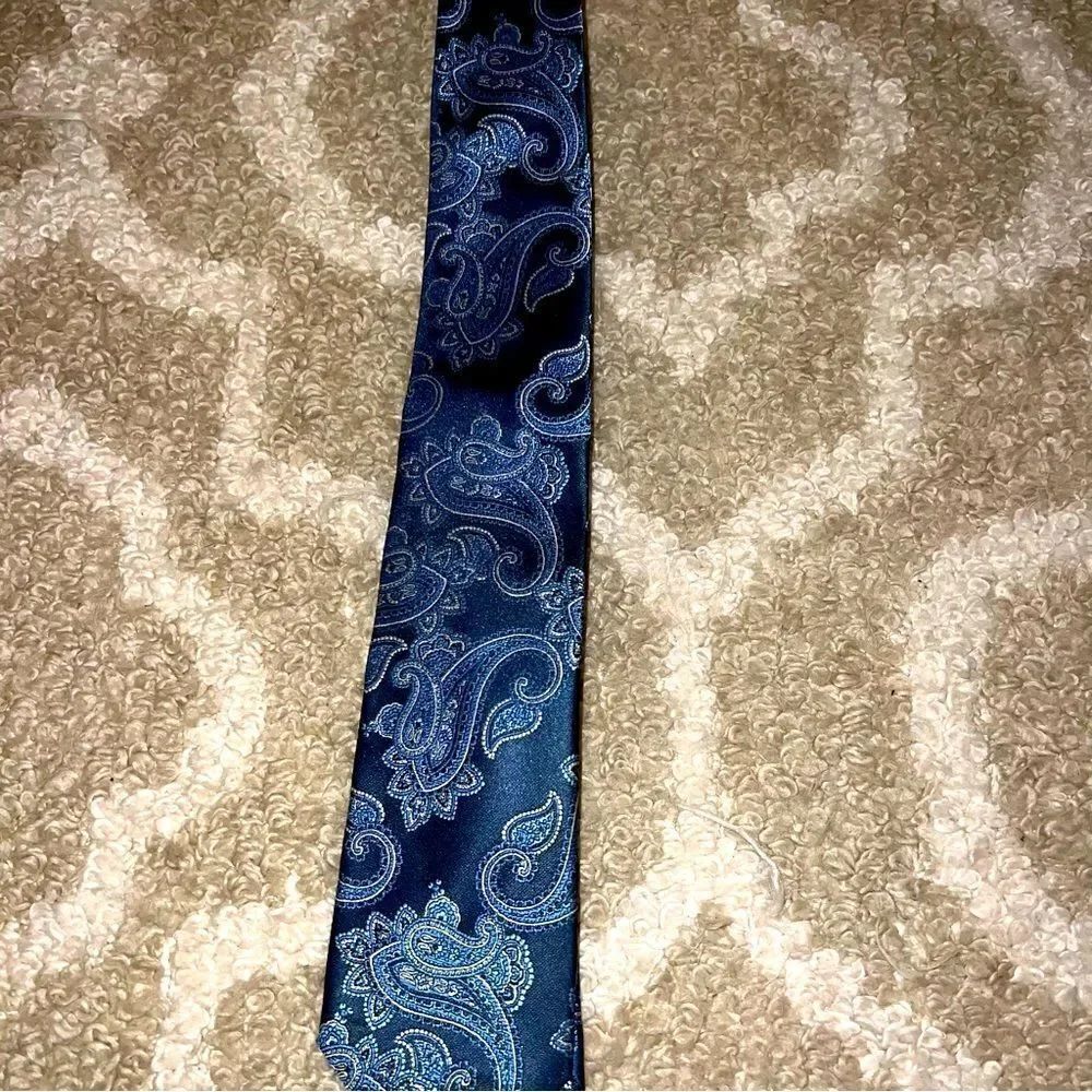 Nick Graham tie